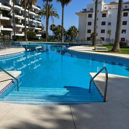 Mi Capricho With Sea Views And Gardens *
