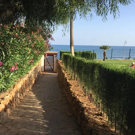 Mi Capricho With Sea Views And Gardens Apartman