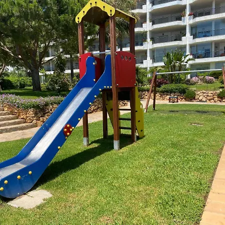 Mi Capricho With Sea Views And Gardens